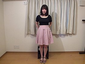 素人娘の全裸図鑑14 今時の女の子13名が恥らいながら脱衣していく様子をじっくり撮影した、変態紳士のためのヘアヌードコレクション サンプル動画サムネイル